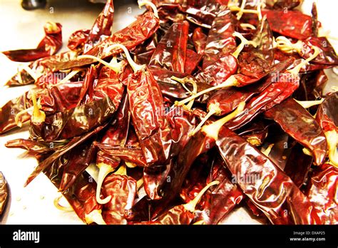 Guajillo Peppers in a Mexican Restaurant. Hot peppers, Mexican food ...