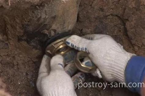 Монтаж скважинного адаптера. Как провести воду в дом?