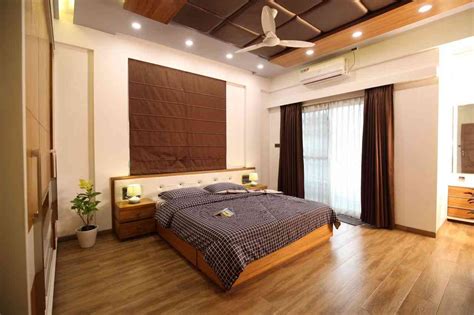 Modern Master Bedroom Design With Glossy Wardrobe by Jangid Furniture ...