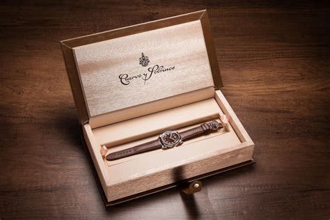 Hemingway Iconico – daoro-store