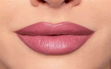 Новинки Pupa Milano: помада-карандаш «два в одном» Vamp! Creamy Duo и ...