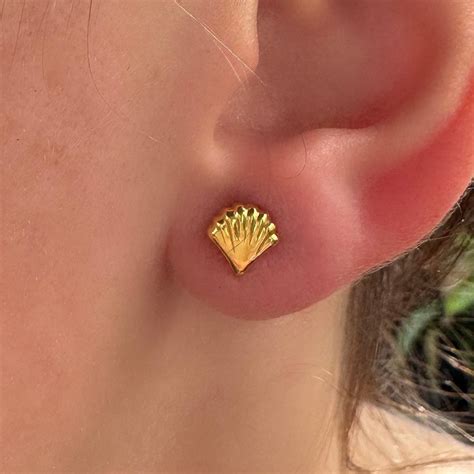 shell stud earrings gold underart gallery