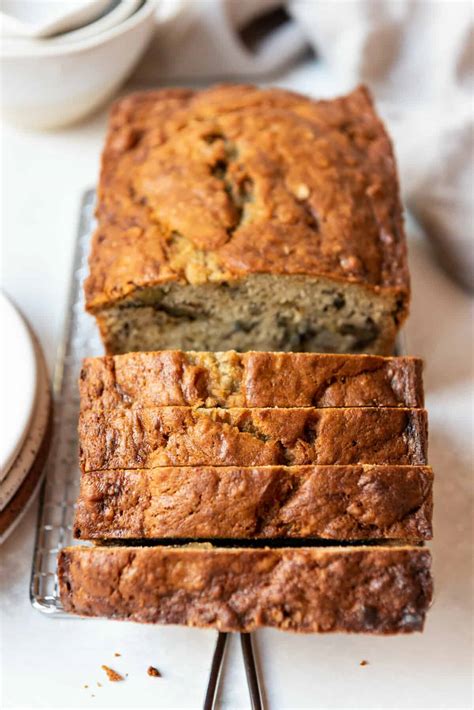 Best Moist Banana Bread Recipe