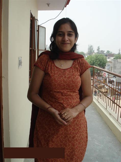 [49+] Pakistani Girl Wallpaper on WallpaperSafari