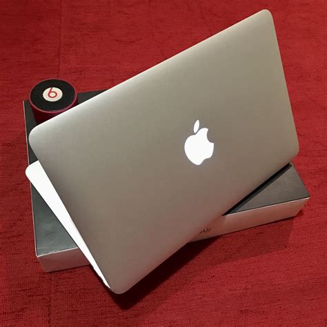 Купить БУ Macbook Air 11.6 Core i5, SSD 128Gb + коробка Макбук в Киев ...