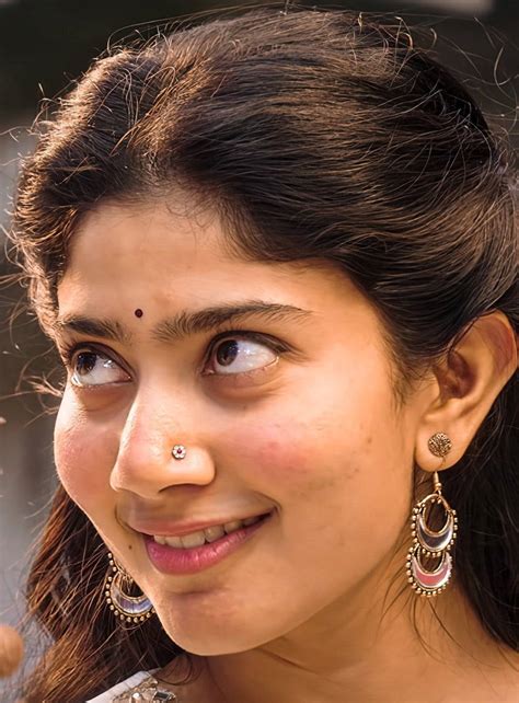top  sai pallavi wallpaper full hd