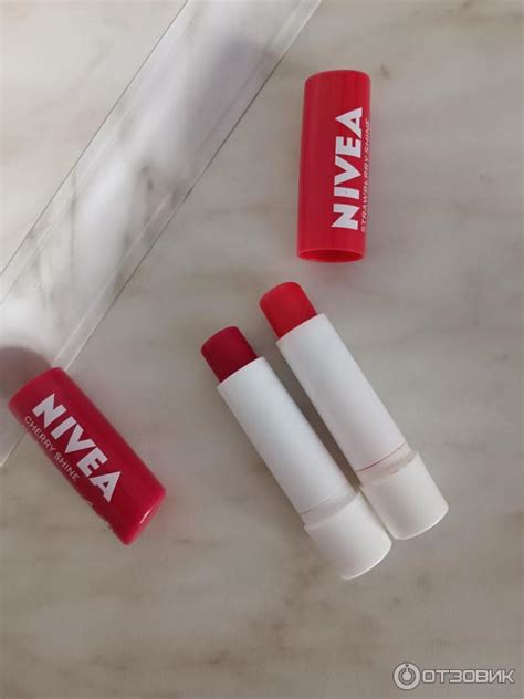 Отзыв о Бальзам Nivea "Вишневое сияние" | Вишня VS клубника.
