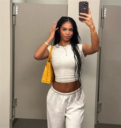 Kayla Nicole | lord psy | Instagram