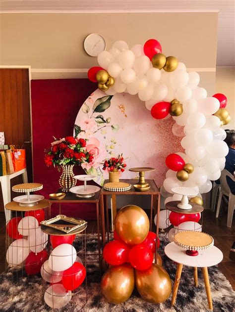Decoração De Festa Vermelho Simples - Vermelho, Dourado e Branco - Decoração de Festa Adulto