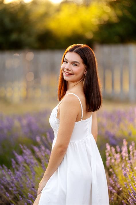 Class of 2024 Senior Spokesmodel Team Photoshoot — Ariella Noelle