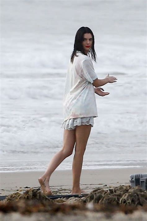 Kendall Jenner - Photoshoot on the Beach in Malibu 12/15/2018 • CelebMafia