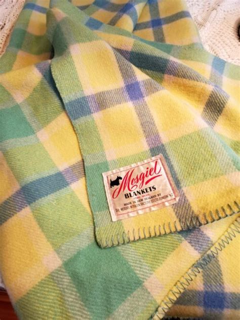 mosgiel blanket vintage recycled