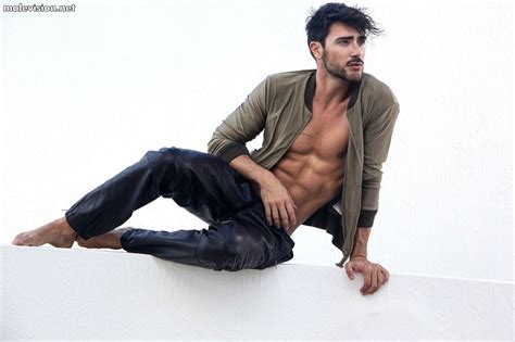 Leonel Lugon - male models galleries