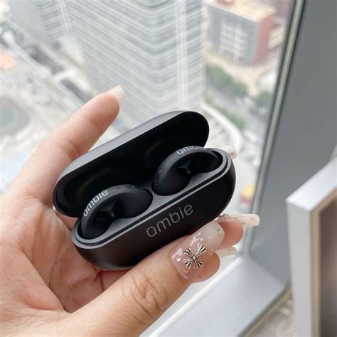 พร้อมส่ง หูฟัง ambie หูฟังบลูทูธไร้สาย แบบหนีบหู | Lazada.co.th