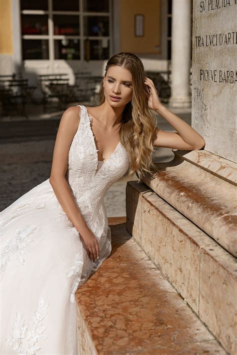 BEL22427 - Bella