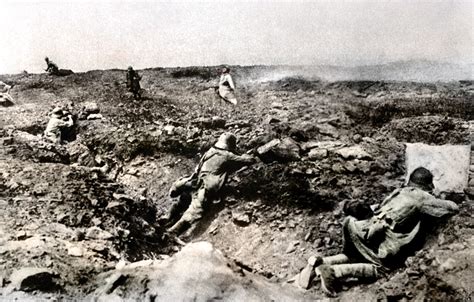 Digicolored: 1915 World War 1 battlefield hell