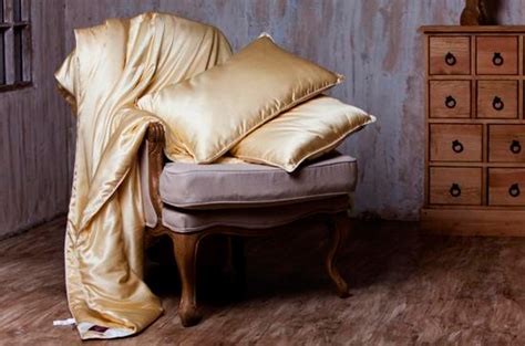 Подушка шелковая GERMAN GRASS GREAT SILK GRASS (мягкая)