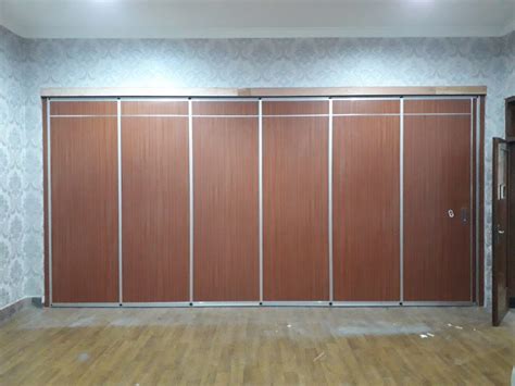 partisi redam pintu partisi lipat ruangan geser redam