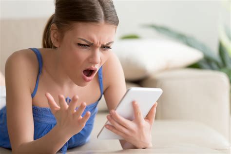 Arizona Woman Says Her OnlyFans Hacker Stole Account, Posted ISIS ...
