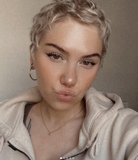 Eveliina Archives - Uutiskunkku
