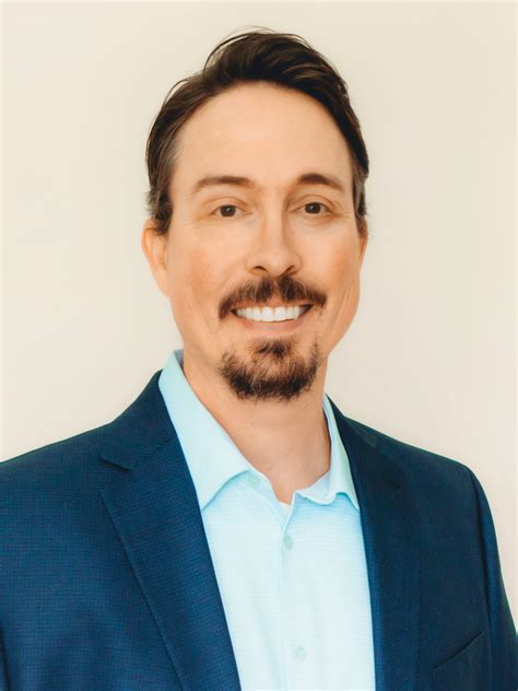 STRHS-LAWRENCEBURG Welcomes New Provider, Dr. Sheldon Harigel