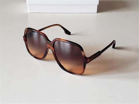 Солнцезащитные очки victoria beckham, новые, оригинальные — цена 4300 ...