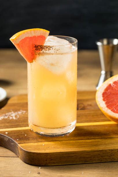 Paloma Margarita Stock Photos, Pictures & Royalty-Free Images - iStock