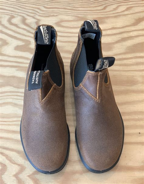 BLUNDSTONE 1911 - WAXED SUEDE TOBACCO - Paper Planes