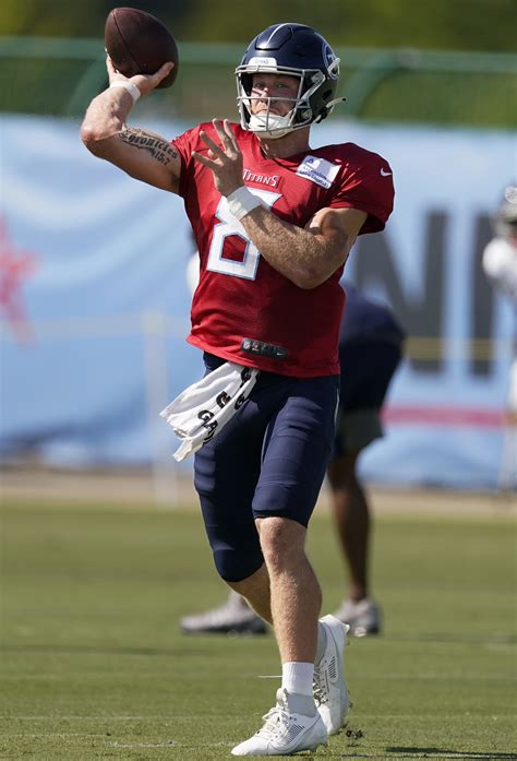 Will Levis thrives at training camp as girlfriend's TikTok fame soars