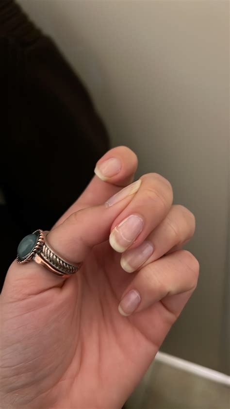 The worst break ever : r/longnaturalnails