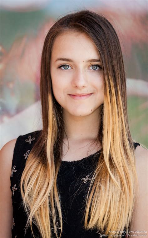 Photo of a cute 13-year-old girl photographed in June 2015, picture 1