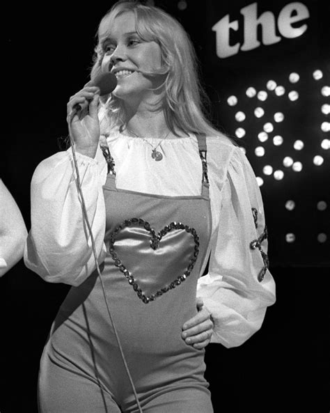 Abba Sos, Abba Outfits, Agneta Fältskog, Does Your Mother Know, Frida