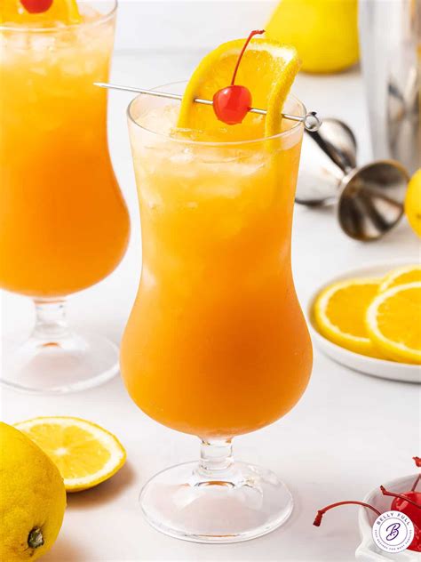 Hurricane Drink {New Orleans Inspired} - Belly Full