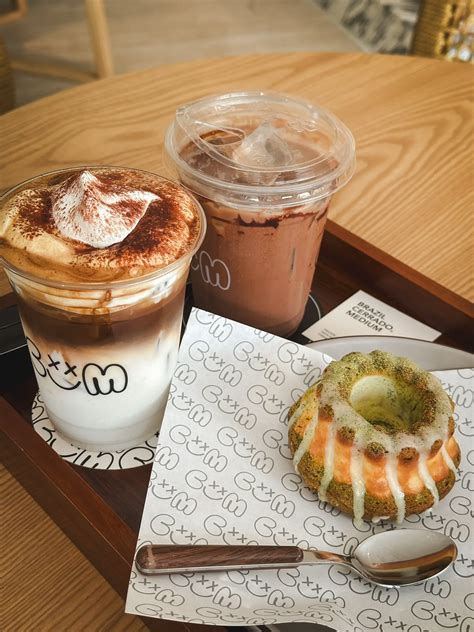 CUM Coffee TH | Thonglor - Pet friendly cafe🐶 | แกลเลอรีที่โพสต์โดย