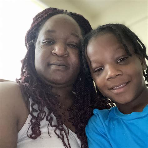 Nikki Nicole - Spell candy using only two letters.... | Facebook