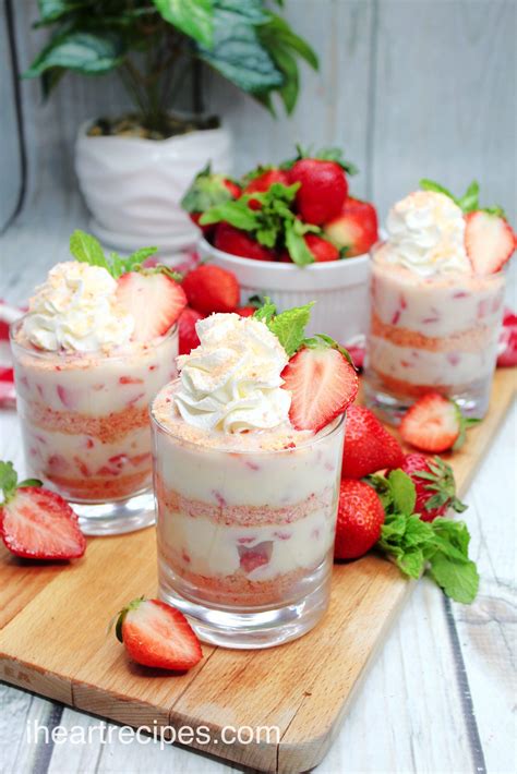 strawberry shortcake cake cups 6