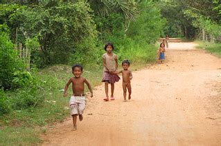children everywhere | when seeing a stranger (barang) kids a… | Flickr
