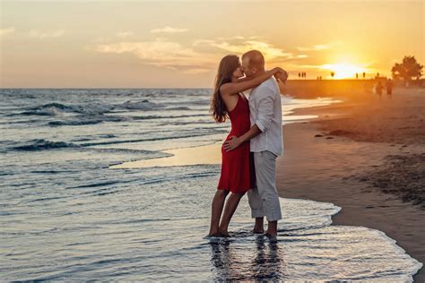 Virgo Man Obsessed with Sagittarius Woman - Love, Sex & Life