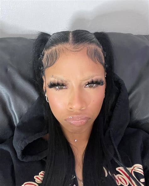 flicks for da bad bitches😘 (@theeflickpage) • Instagram photos and videos