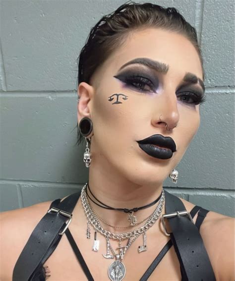 Rhea Ripley | Buff women, People with no eyebrows, Best instagram photos