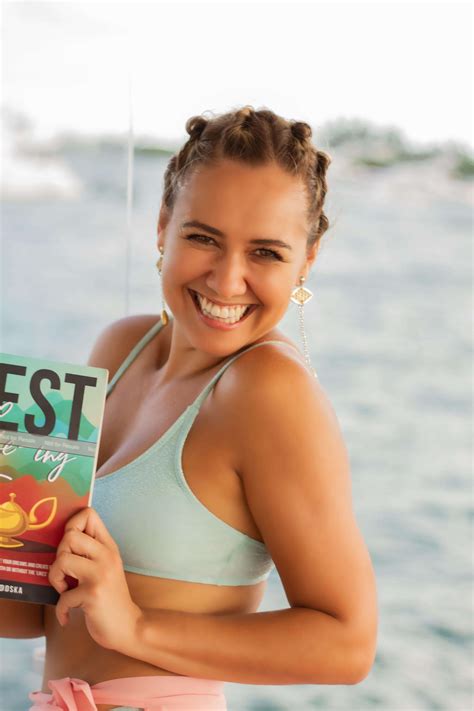 Interview with Julia Brodska – Living Her Best Life-ing | GallantCEO