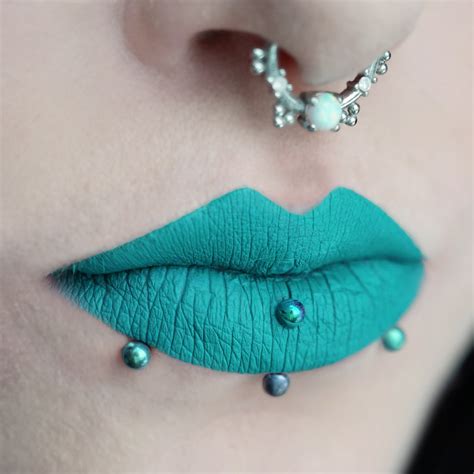 Matte Liquid Lipstick – Baby Bat Beauty