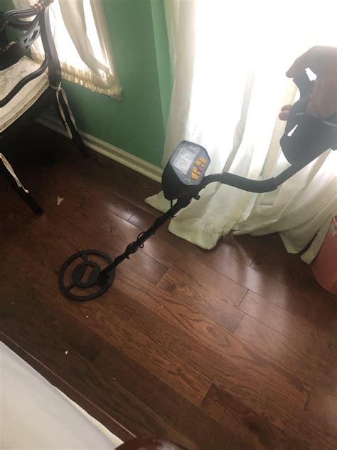Got my first metal detector, a MD-3028. It’s 50$ so it’s it good? : r ...