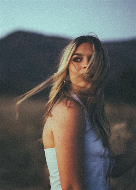 Naomi Parker Jane Wild 7