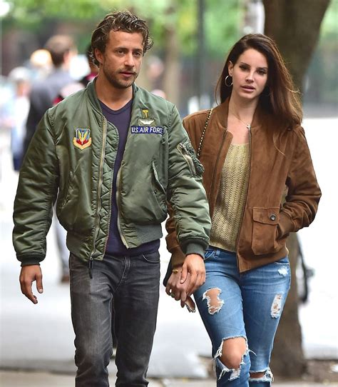 LANA DEL REY and Francesco Carrozzini Out in Soho – HawtCelebs
