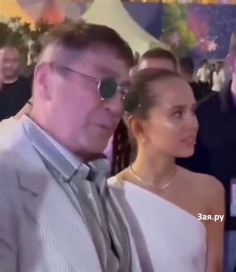 Григорий Лепс заговорил о большой разнице в возрасте с его невестой ...