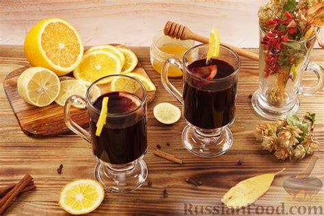 Рецепт: Апельсиново-яблочный глинтвейн из красного вина на RussianFood.com