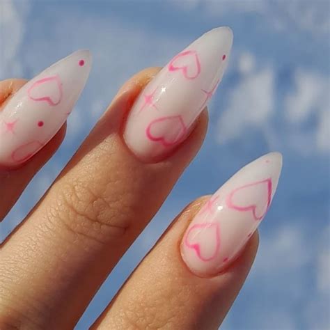 Pin by kseniiiisss on manik | Heart nails, Trendy nails, February nails