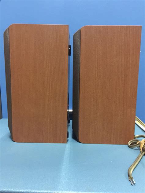 Yamaha NS-90 Compact Stereo Bookshelf Speakers (1 pair), Audio ...