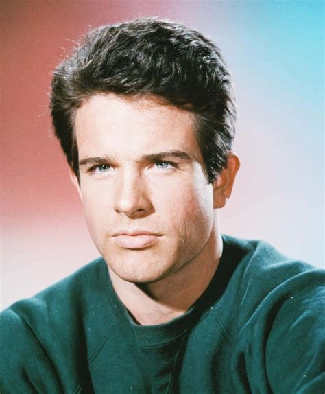iconic portrait  legendary actor  filmmaker warren beatty